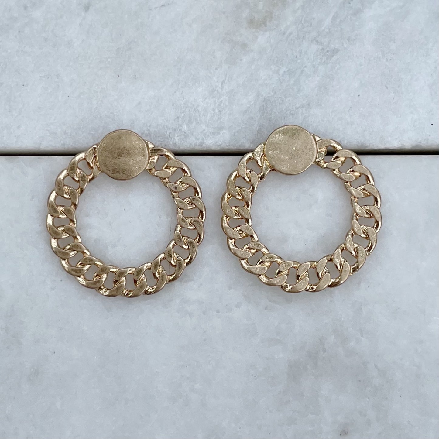 Circle Curb Chain Earrings – City Slickers Los Angeles